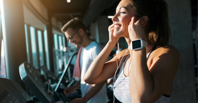 How Chiropractic Care Helps Runners Move Better, Recover Faster, and Perform at Their Best image